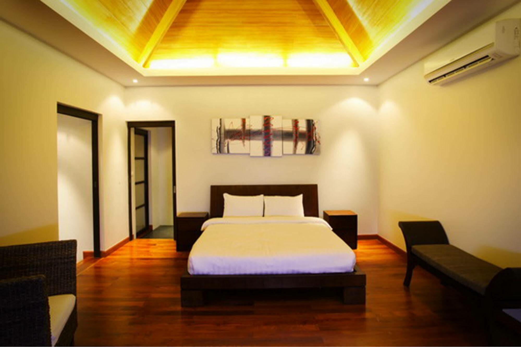 Villa Lombok By Holiplanet Rawai Екстериор снимка