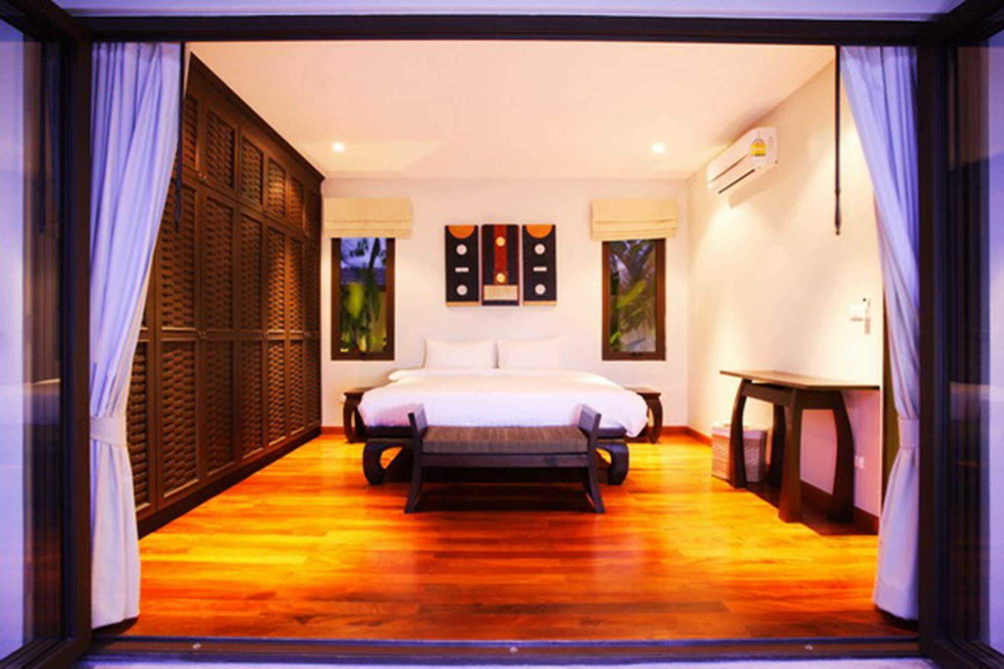 Villa Lombok By Holiplanet Rawai Екстериор снимка
